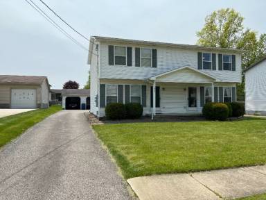 Main picture of 5609 1/2 Madrid Dr