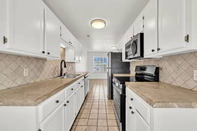 Main picture of 1244 SW Elm Tree Rd