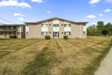 Main picture of Lincoln Village Apartments