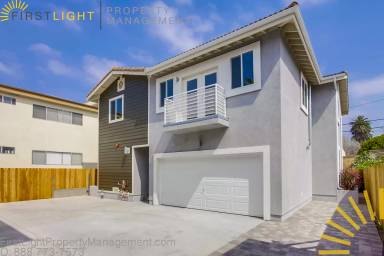 Main picture of 4461 1/2 Rosewood Ave