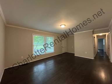 Main picture of 2111 Burgandy Dr