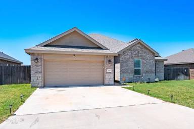 Main picture of 3018 Oakley