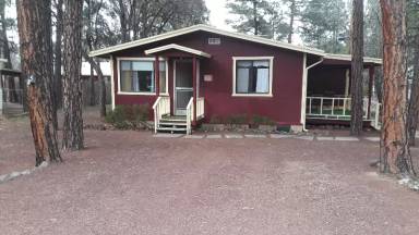 Main picture of 661 N 41st Dr