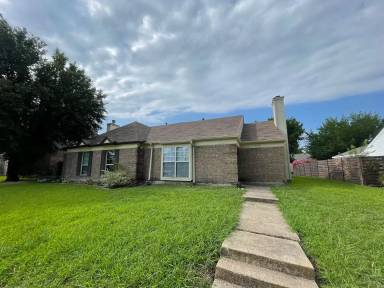 Main picture of 7614 Cousteau Dr