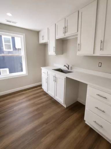 Main picture of 1708 Kentucky St