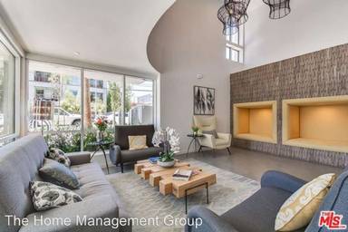 Main picture of X67 Lofts