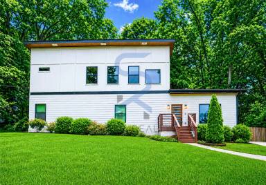 Main picture of 3040 Valley Cir