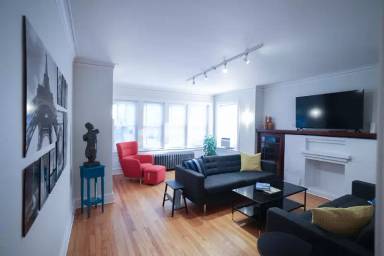 Main picture of 1738 W Gregory St