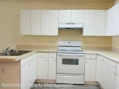 Main picture of 3753 SW Santa Barbara Pl