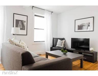 Main picture of 90 Warrenton St