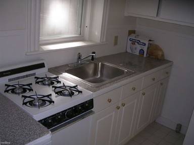 Main picture of 211 Park Dr