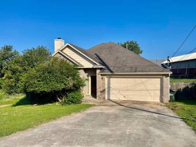 Main picture of 1206 Debbie Ct