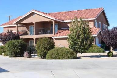 Main picture of 7113 Victor Pl