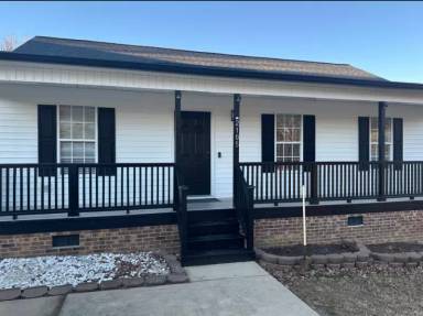 Main picture of 2105 McKinnon Dr