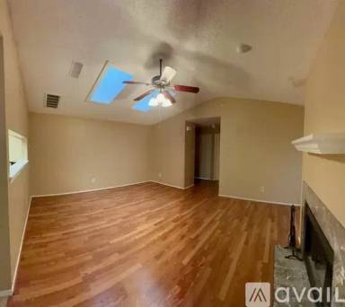 Main picture of 617 Luther Dr