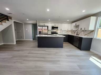 Main picture of 2223 S Highland Ave