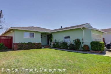 Main picture of 2225 Salisbury Way