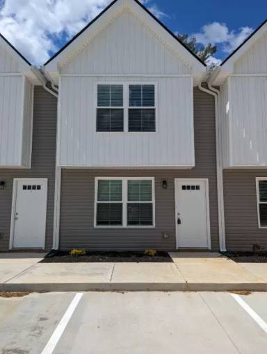 Main picture of 118 Walnut St