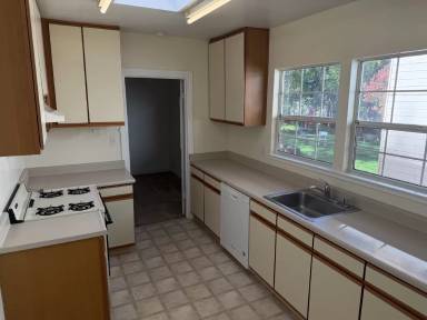Main picture of 187 Woodland Ave