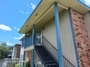 Main picture of 8240 Ned Ave
