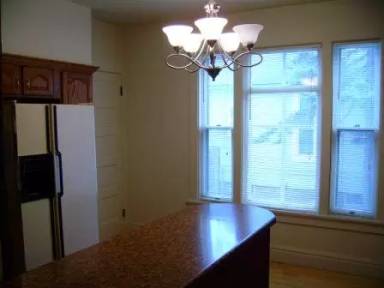 Main picture of 266 E Sanborn St