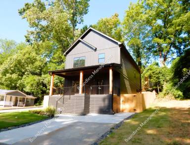 Main picture of 1065 Hubbard St SW