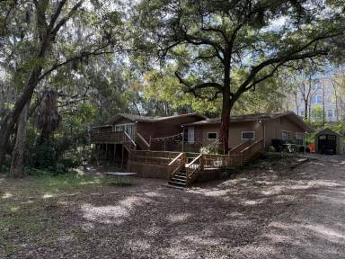 Main picture of 1000 SW 9th St