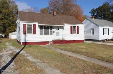 Main picture of 210 Maple Ln