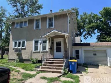 Main picture of 106 Spruce Ave