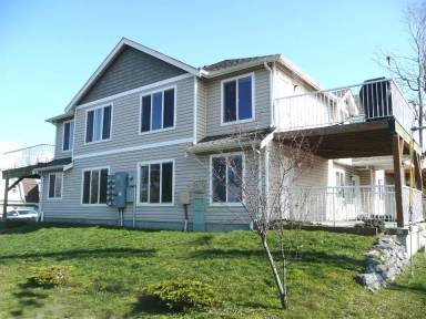 Main picture of 401 Lakeway Dr