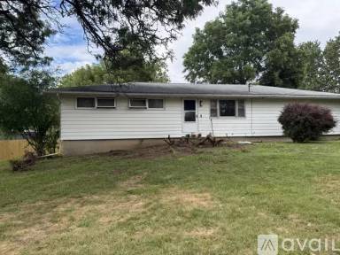 Main picture of 301 Viking Pl