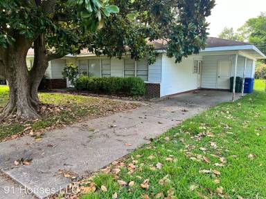 Main picture of 163 Charles Ave