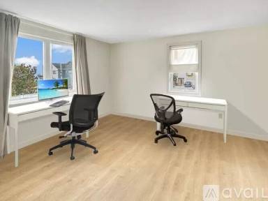 Main picture of 210 Centre St