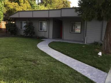 Main picture of 1337 Milton Ave