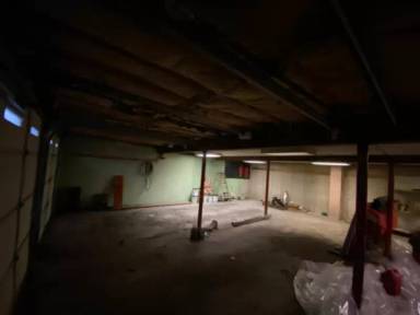 Main picture of 900 Main St