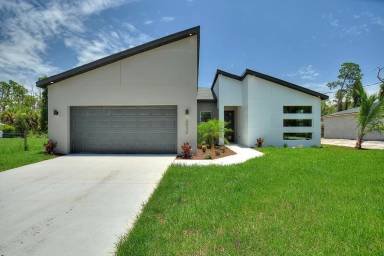 Main picture of 2930 Emil St