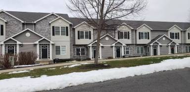 Main picture of 680 Oakwood Ave