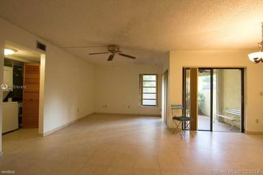Main picture of Kenland Bend South Condo
