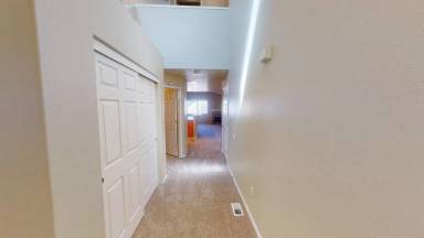 Main picture of 39308 Newton St