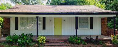 Main picture of 107 Chestnut St