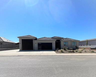 Main picture of 3360 E Broken Mesa Dr