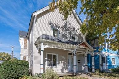 Main picture of 715 Sims Ave