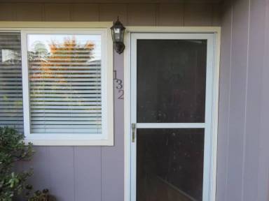 Main picture of 132 Harbor Oaks Cir