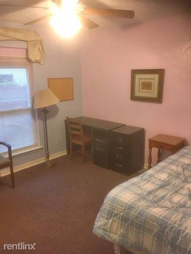 Main picture of 1717 Wisteria St
