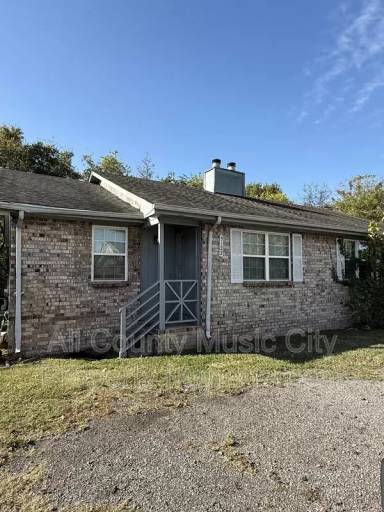 Main picture of 3122 Creekwood Dr