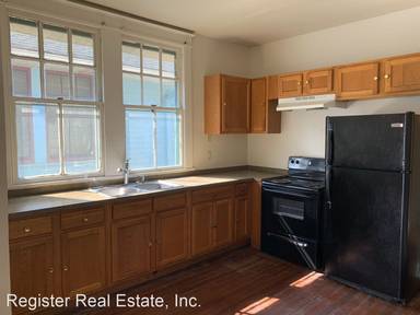 Main picture of 1242 Congress St
