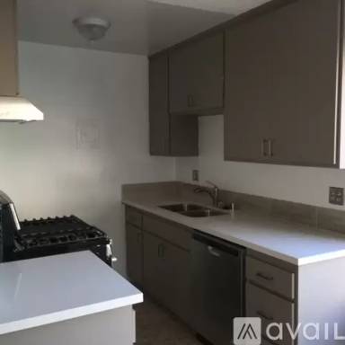 Main picture of 11829 Culver Blvd