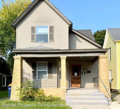 Main picture of 675 Fremont Ave NW