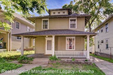Main picture of 307 N 31st St
