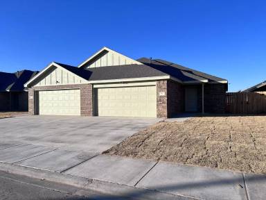 Main picture of 5506 122nd St